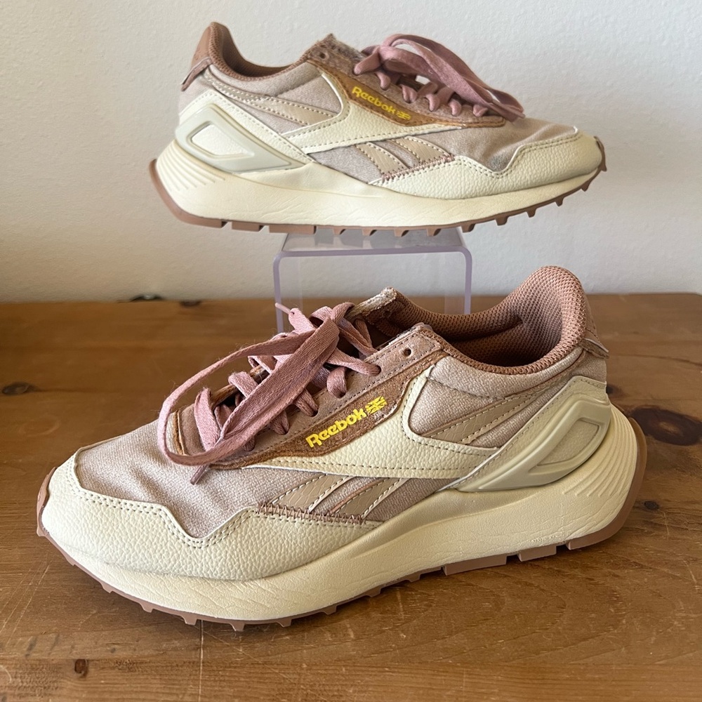 Reebok Classic Leather Legacy AZ - Size 4.5 US/35 EU